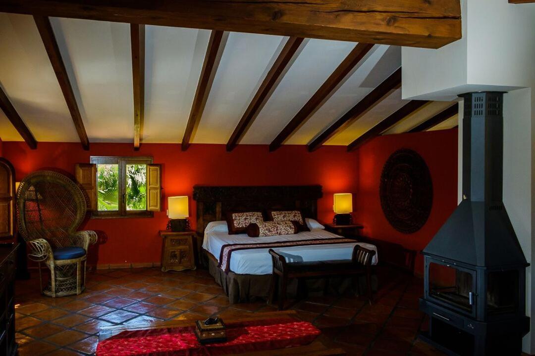 Masia Durba Hotel Castellnovo Luaran gambar