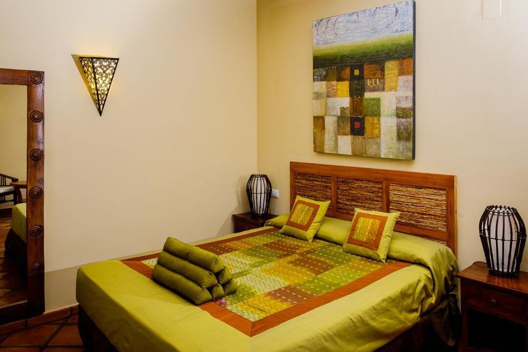 Masia Durba Hotel Castellnovo Luaran gambar