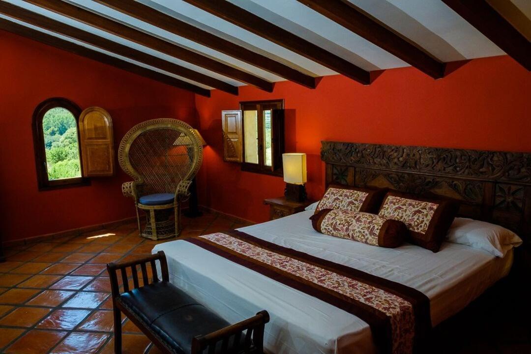 Masia Durba Hotel Castellnovo Luaran gambar