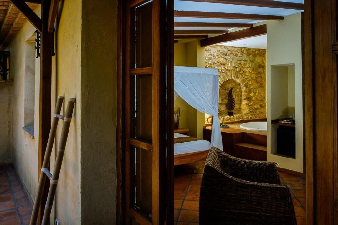 Masia Durba Hotel Castellnovo Luaran gambar