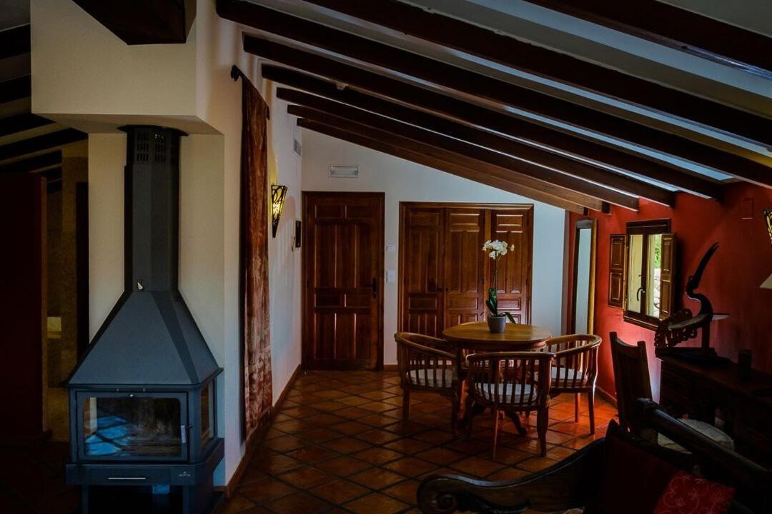 Masia Durba Hotel Castellnovo Luaran gambar
