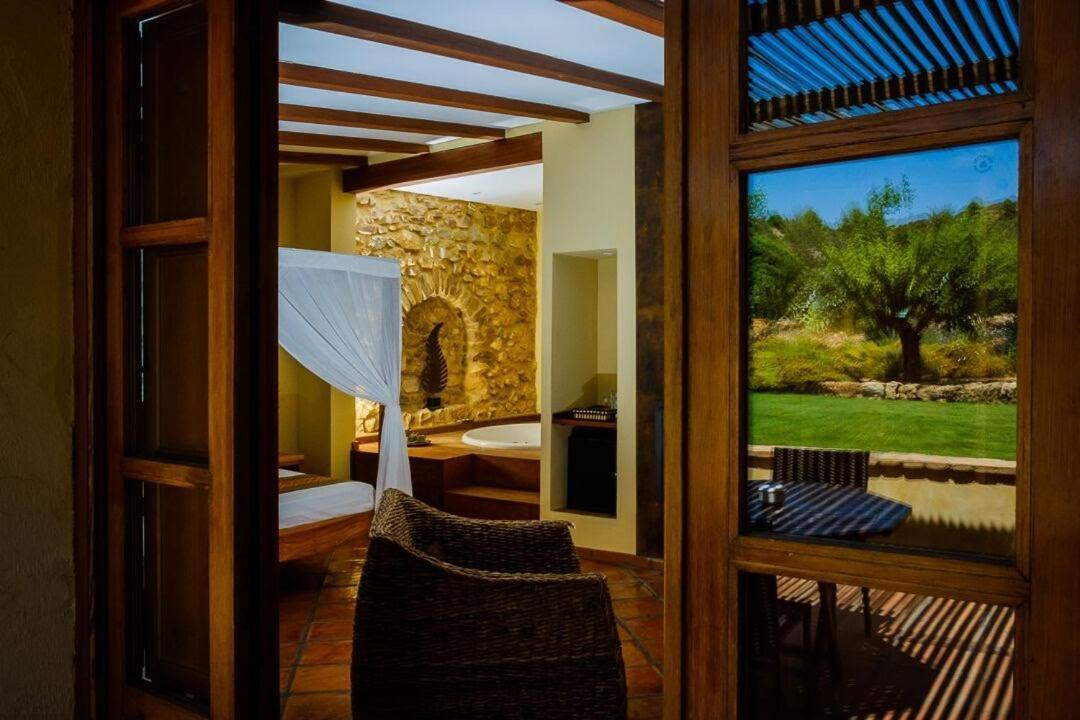 Masia Durba Hotel Castellnovo Luaran gambar