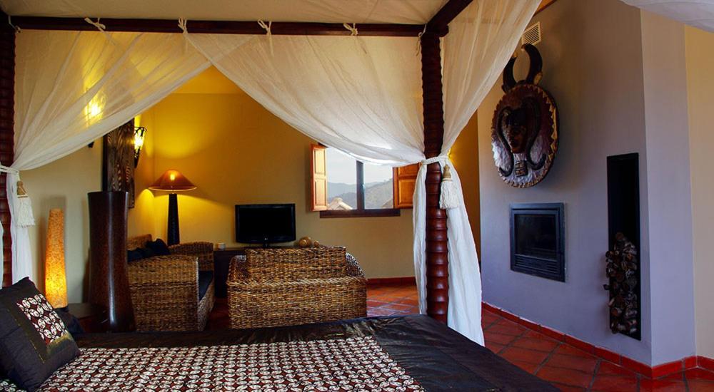 Masia Durba Hotel Castellnovo Luaran gambar